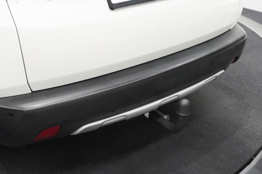 Peugeot 2008 PureTech 110 EAT6 Allure | Trekhaak | Apple Carplay | Parkeersensoren | Stoelverwarming