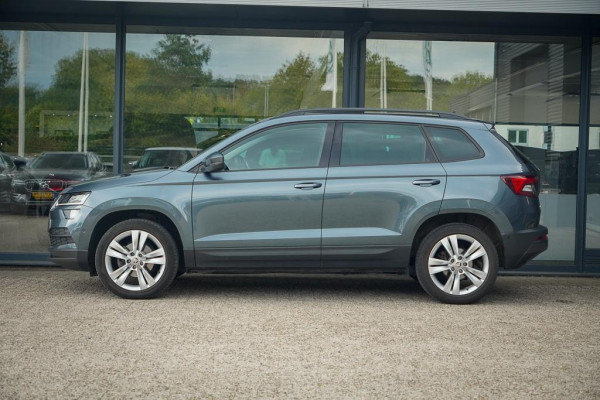 Škoda Karoq 1.5 TSI ACT Style Business / Pano / Trekhaak / Memory / Stoelverw / Adaptive Cruise
