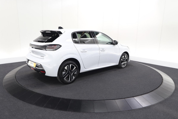 Peugeot 208 1.2 Hybrid 110 e-DCS6 Allure | Climate Control | Apple Carplay | Parkeersensoren