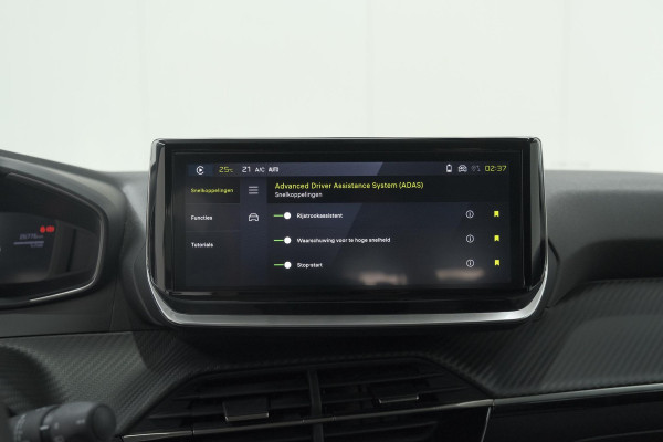 Peugeot 208 1.2 Hybrid 110 e-DCS6 Allure | Climate Control | Apple Carplay | Parkeersensoren