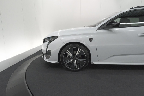 Peugeot 308 SW 1.2 Hybrid 145 e-DCS6 GT | Adaptieve Cruise Control | Camera | Navigatie | Keyless