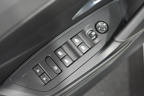 Peugeot 308 SW 1.2 Hybrid 145 e-DCS6 GT | Adaptieve Cruise Control | Camera | Navigatie | Keyless