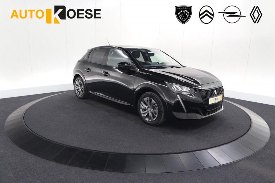 Peugeot e-208 EV Allure 50 kWh | 98,9% SOH | Camera | Navigatie | Parkeersensoren | Stoelverwarming