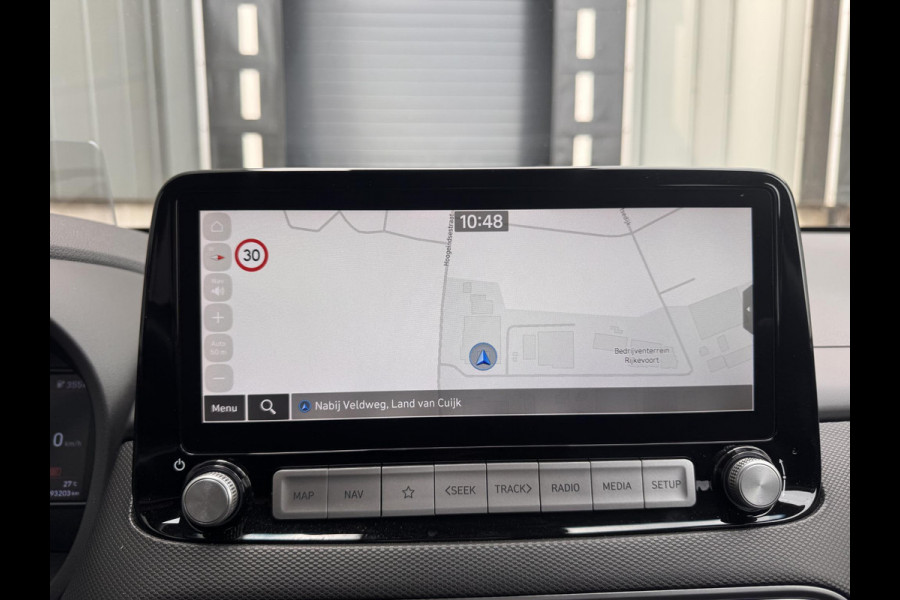 Hyundai Kona EV Premium 64 kWh | SOH: 95,4% | Full Options | 3 Fase | Warmtepomp | Two Tone | Afn. Trekhaak | Blindspot | | Leder |
