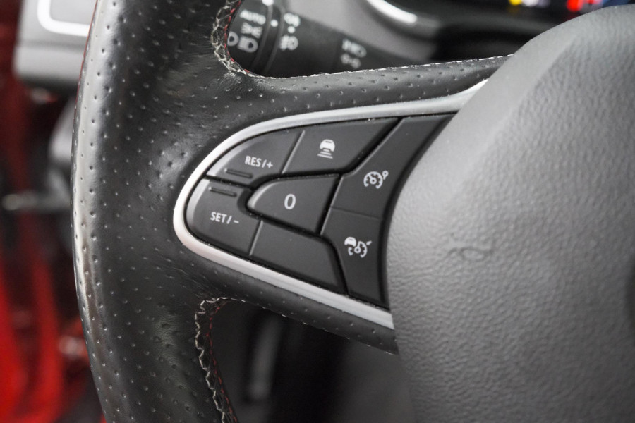 Renault Mégane Estate TCe 140 R.S. Line | Trekhaak | Adaptieve Cruise Control | BOSE Audio |