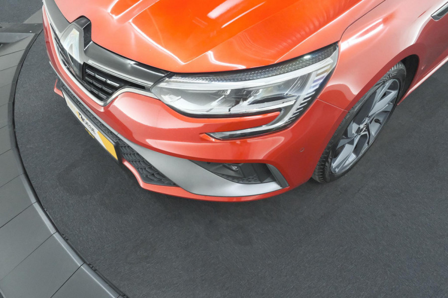 Renault Mégane Estate TCe 140 R.S. Line | Trekhaak | Adaptieve Cruise Control | BOSE Audio |