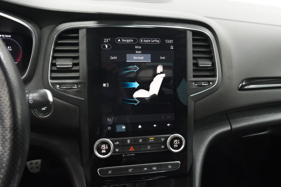 Renault Mégane Estate TCe 140 R.S. Line | Trekhaak | Adaptieve Cruise Control | BOSE Audio |