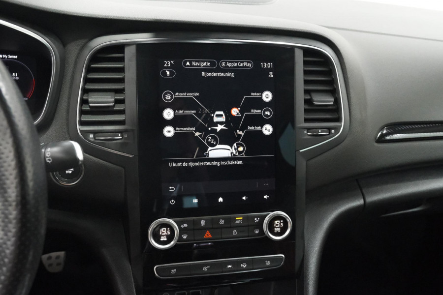 Renault Mégane Estate TCe 140 R.S. Line | Trekhaak | Adaptieve Cruise Control | BOSE Audio |