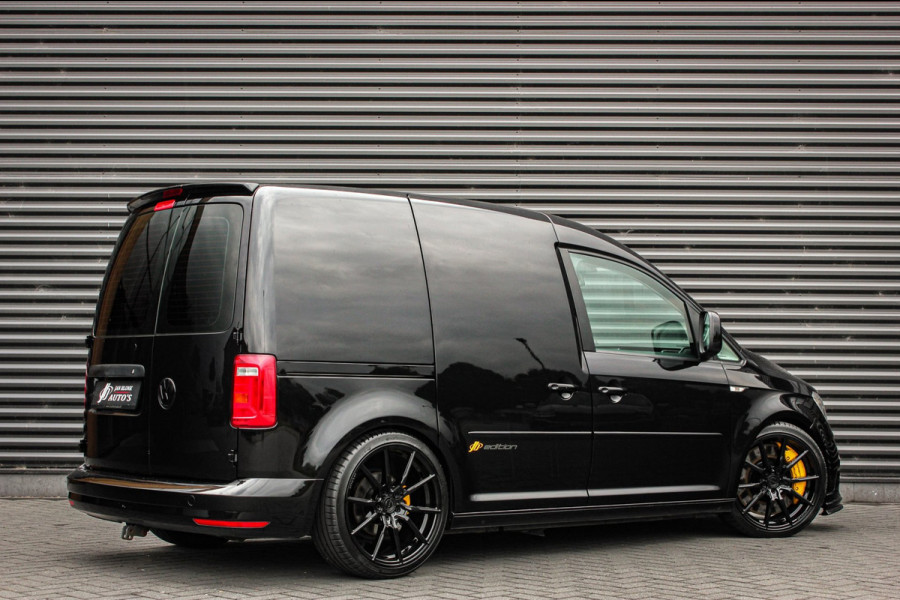 Volkswagen Caddy 2.0 TDI L1H1 185PK JB- EDITION / 87DKM / NIEUWSTAAT / TREKHAAK / ELEK- PAKKET / LEDEREN BEKLEDING / APPLE CARPLAY