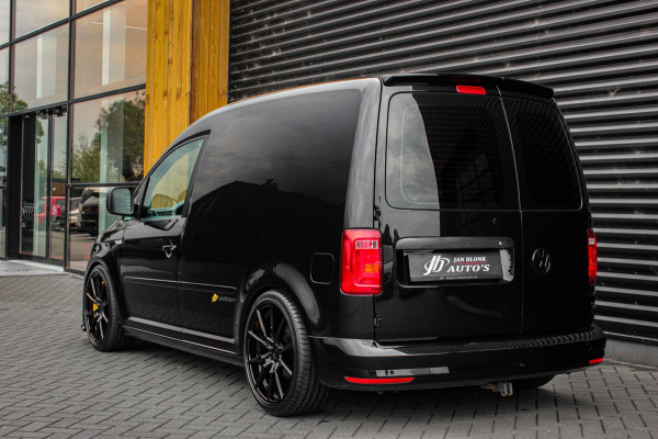 Volkswagen Caddy 2.0 TDI L1H1 185PK JB- EDITION / 87DKM / NIEUWSTAAT / TREKHAAK / ELEK- PAKKET / LEDEREN BEKLEDING / APPLE CARPLAY