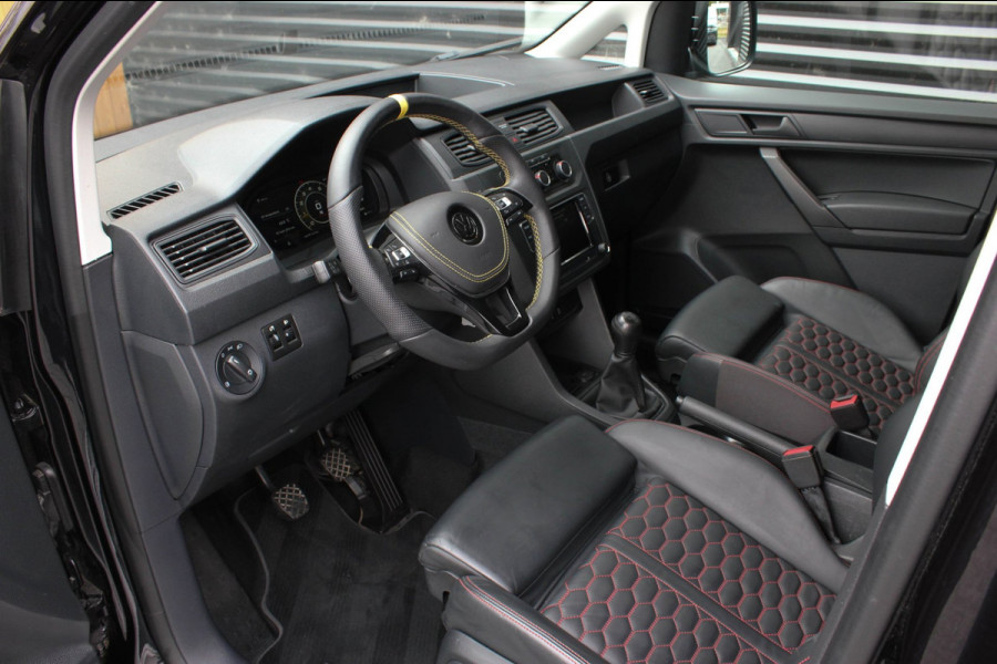 Volkswagen Caddy 2.0 TDI L1H1 185PK JB- EDITION / 87DKM / NIEUWSTAAT / TREKHAAK / ELEK- PAKKET / LEDEREN BEKLEDING / APPLE CARPLAY