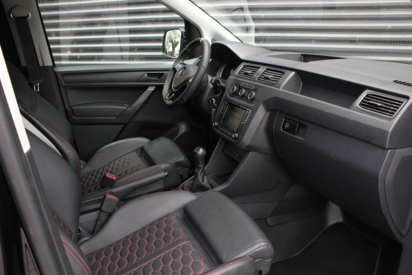 Volkswagen Caddy 2.0 TDI L1H1 185PK JB- EDITION / 87DKM / NIEUWSTAAT / TREKHAAK / ELEK- PAKKET / LEDEREN BEKLEDING / APPLE CARPLAY