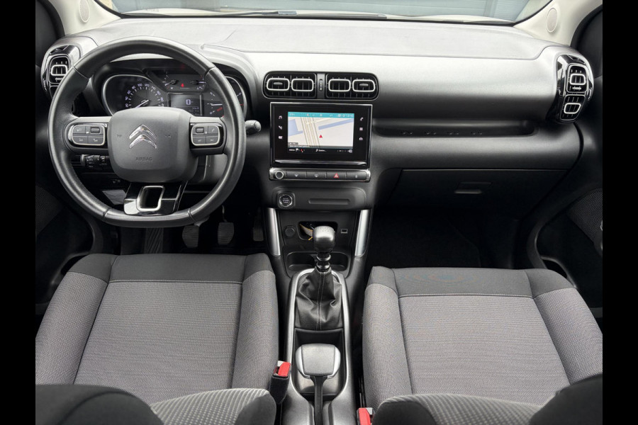 Citroën C3 Aircross 1.2 PureTech S&S Shine 1e Eigenaar l D-riem vv in 07-07-2025 l 360°Camera l Navi l Carplay l Net beurt gehad l Keyless l 17''Lmv l Rijstrooksensor l 110pk l Pdc V+A l 6 Bak l N.A.P l Apk tot 07-2027