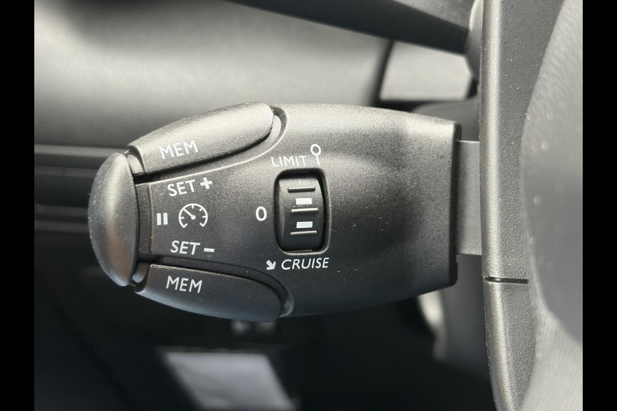 Citroën C3 Aircross 1.2 PureTech S&S Shine 1e Eigenaar l D-riem vv in 07-07-2025 l 360°Camera l Navi l Carplay l Net beurt gehad l Keyless l 17''Lmv l Rijstrooksensor l 110pk l Pdc V+A l 6 Bak l N.A.P l Apk tot 07-2027