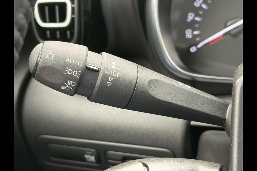 Citroën C3 Aircross 1.2 PureTech S&S Shine 1e Eigenaar l D-riem vv in 07-07-2025 l 360°Camera l Navi l Carplay l Net beurt gehad l Keyless l 17''Lmv l Rijstrooksensor l 110pk l Pdc V+A l 6 Bak l N.A.P l Apk tot 07-2027