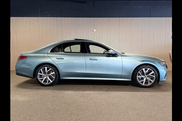 Mercedes-Benz E-Klasse 300e LUXERY LINE-BURMESTER-PANORAMA-STOELVENTILATIE-360 CAMERA-TREKHAAK-ORIG NL-BTW-1E EIG