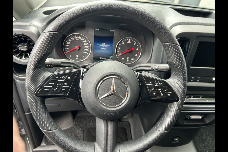 Mercedes-Benz Vito 116 CDI L3 Pro 2500KG Trekhaak / MBUX / Navigatie / Camera / Cruise control / Airco / LMV / Achterdeuren