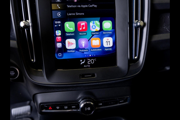 Volvo XC40 1.5 T2 Momentum Core 129pk / Achteruitrijcamera / Trekhaak / cruise control / Navigatie / Apple carplay /