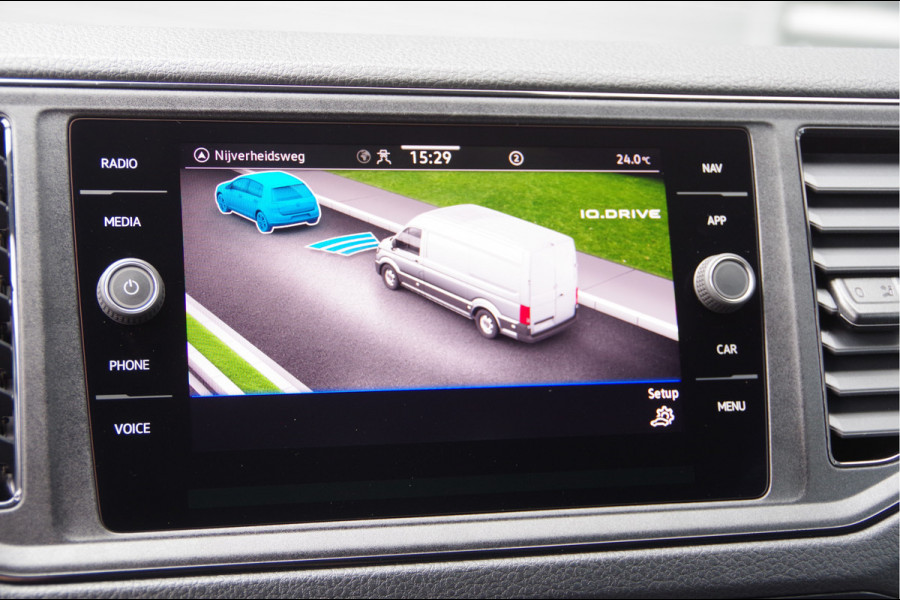 Volkswagen Crafter 35 2.0 TDI L3H3(L2H2) 3-ZITS, 177PK AUT. LED, TREKHAAK, STOELVERWARMING, ADAPT. CRUISE, CAMERA, NAVI, AIRCO, PARKEERSENSOREN, NL
