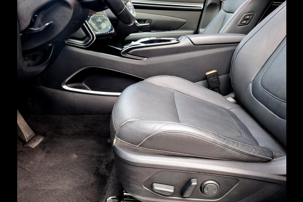 Hyundai Tucson 1.6 T-GDI PHEV Premium Sky 4WD | Full Options! | Dealer onderhouden! | Trekhaak | Pano | Leder | LED | Blindspot |
