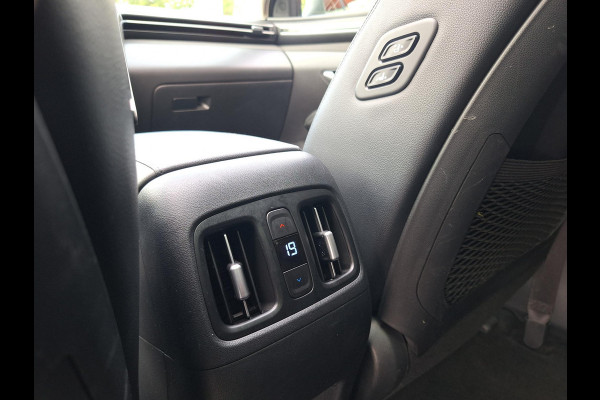 Hyundai Tucson 1.6 T-GDI PHEV Premium Sky 4WD | Full Options! | Dealer onderhouden! | Trekhaak | Pano | Leder | LED | Blindspot |