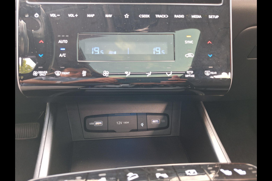 Hyundai Tucson 1.6 T-GDI PHEV Premium Sky 4WD | Full Options! | Dealer onderhouden! | Trekhaak | Pano | Leder | LED | Blindspot |