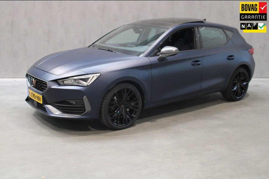 CUPRA Leon 1.4 e-Hybrid VZ Patrol Blue Matt/Pano/Camera/Elec. Leer memory Full Option Prijs is Rijklaar
