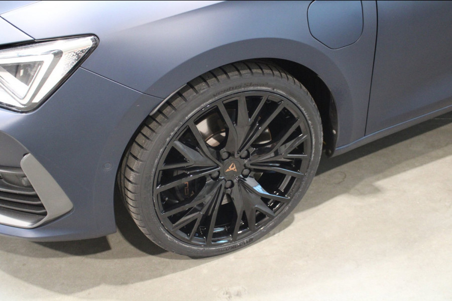 CUPRA Leon 1.4 e-Hybrid VZ Patrol Blue Matt/Pano/Camera/Elec. Leer memory Full Option Prijs is Rijklaar