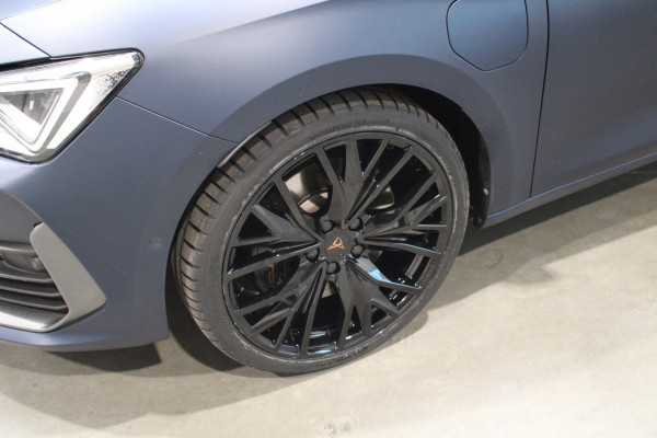 CUPRA Leon 1.4 e-Hybrid VZ Patrol Blue Matt/Pano/Camera/Elec. Leer memory Full Option Prijs is Rijklaar
