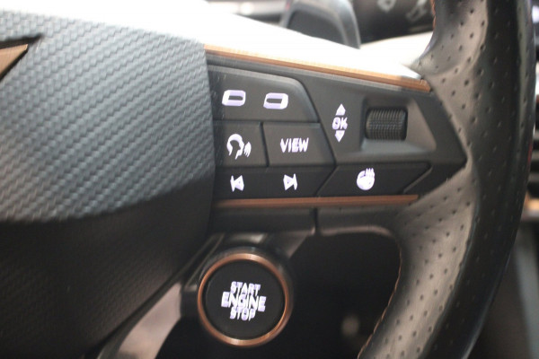 CUPRA Leon 1.4 e-Hybrid VZ Patrol Blue Matt/Pano/Camera/Elec. Leer memory Full Option Prijs is Rijklaar