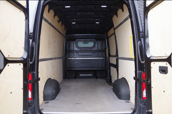 MAN TGE 3.180 35 2.0 L3H3(L2H2) 177PK AUT. LED, TREKHAAK, ADAPT. CRUISE, STOELVERWARMING, STANDKACHEL, CAMERA, NAVI, CLIMA