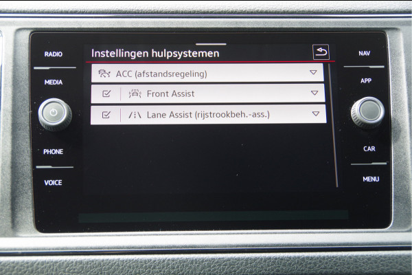MAN TGE 3.180 35 2.0 L3H3(L2H2) 177PK AUT. LED, TREKHAAK, ADAPT. CRUISE, STOELVERWARMING, STANDKACHEL, CAMERA, NAVI, CLIMA