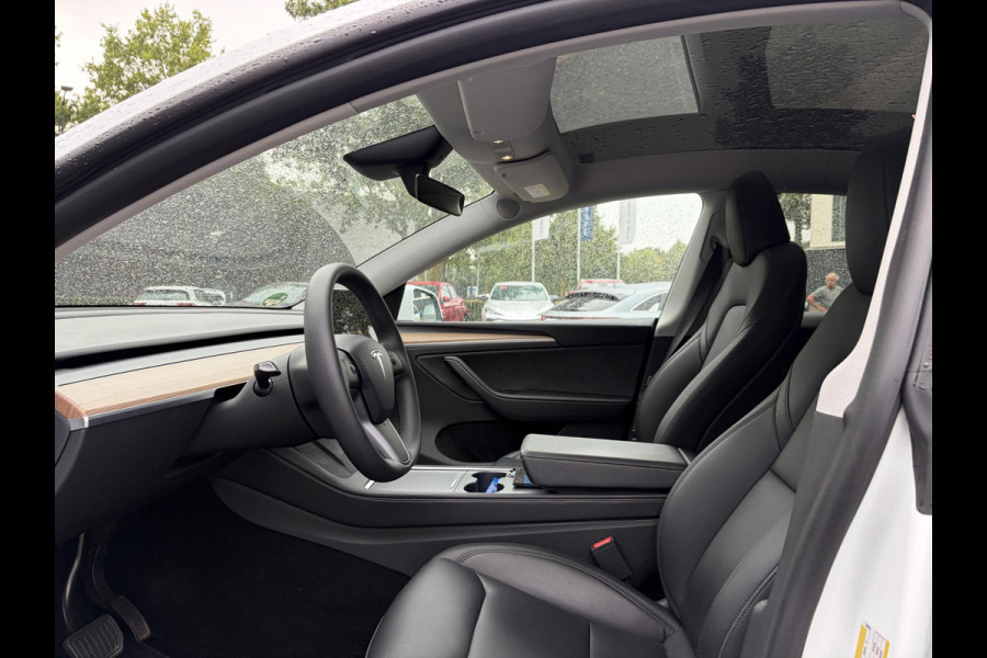 Tesla Model Y RWD 58 kWh SOH 95% | BTW VERREKENBAAR | TESLA FABRIEKSGARANTIE TOT 01-2029 OF 80.000 KM | TESLA FABRIEKSGARANTIE HOOGVOLT ACCU & AANDRIJFLIJN TOT 01-2033 OF 160.000 KM | ALL-IN PRIJS SOH 95 | BTW Verrkenbaar | Tesla fabrieksgarantie tot 1-2029 of tot 80.000KM | Tesla fabrieksgarantie hoogvolt accu en aandrijflijn tot 1-2033 of tot 160.000KM | ALL IN PRIJS |