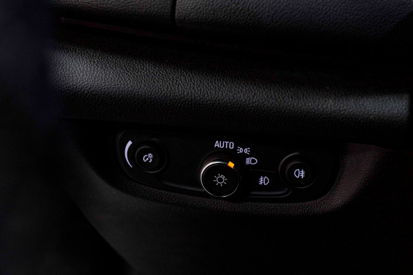 Opel Insignia Sports Tourer 1.5 Turbo PANO|AUT|360|KEYLESS