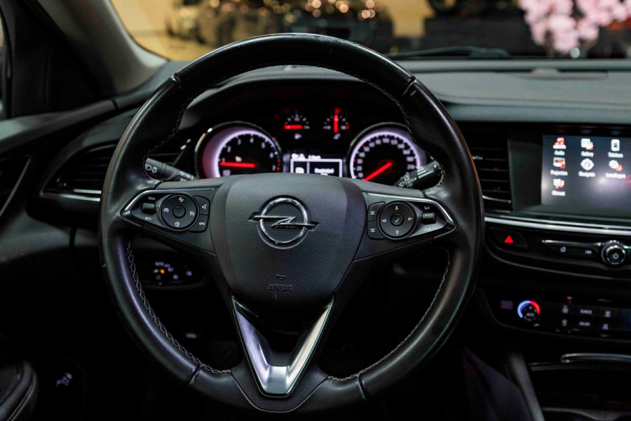 Opel Insignia Sports Tourer 1.5 Turbo PANO|AUT|360|KEYLESS