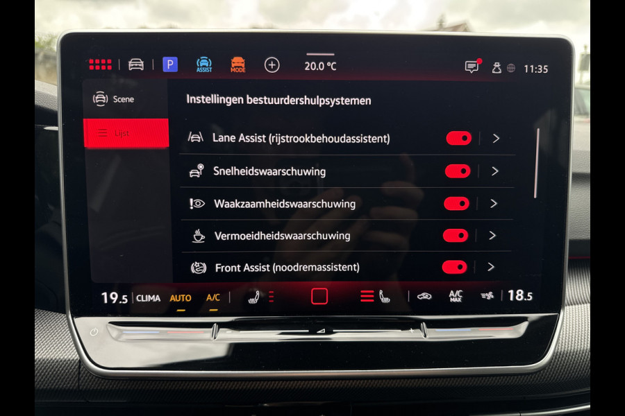 Volkswagen Golf GTE 1.5 272PK DSG HYBRID GTE-SPORT 360°CAMERA/NAVI/HEAD-UP!