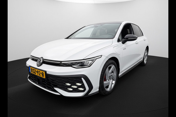 Volkswagen Golf GTE 1.5 272PK DSG HYBRID GTE-SPORT 360°CAMERA/NAVI/HEAD-UP!