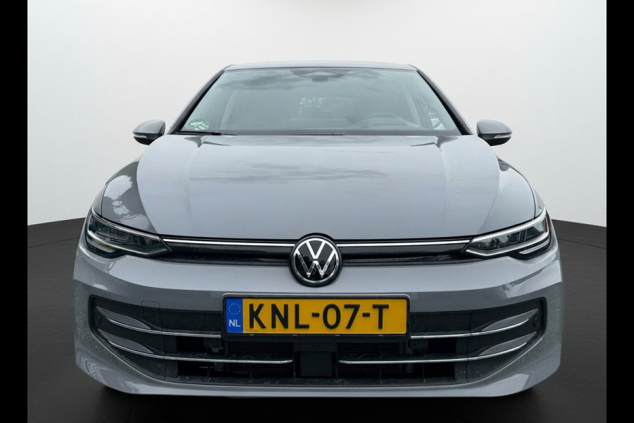 Volkswagen Golf 1.5 eHybrid 204PK PLUG IN. LIFE CAMERA/NAVI/HEAD-UP/CARPLAY