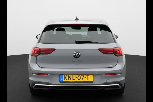 Volkswagen Golf 1.5 eHybrid 204PK PLUG IN. LIFE CAMERA/NAVI/HEAD-UP/CARPLAY