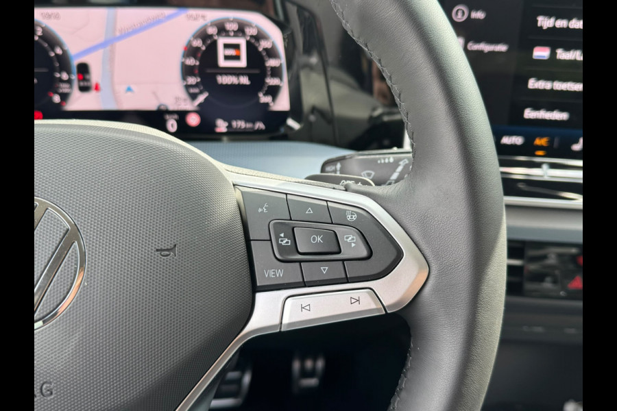 Volkswagen Golf 1.5 eHybrid 204PK PLUG IN. LIFE CAMERA/NAVI/HEAD-UP/CARPLAY