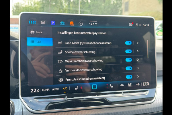 Volkswagen Golf 1.5 eHybrid 204PK PLUG IN. LIFE CAMERA/NAVI/HEAD-UP/CARPLAY