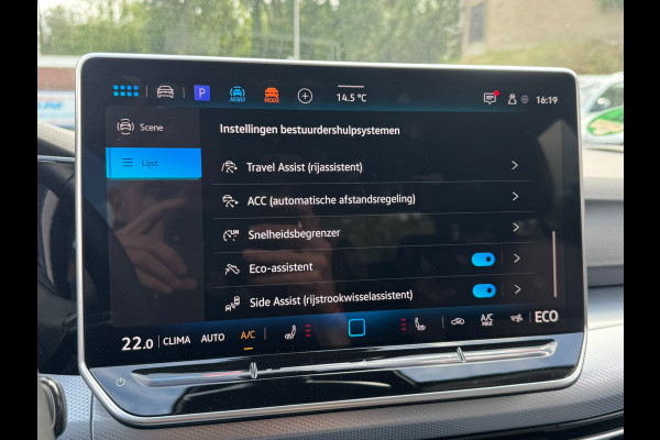 Volkswagen Golf 1.5 eHybrid 204PK PLUG IN. LIFE CAMERA/NAVI/HEAD-UP/CARPLAY