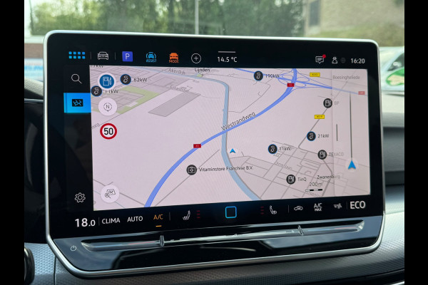 Volkswagen Golf 1.5 eHybrid 204PK PLUG IN. LIFE CAMERA/NAVI/HEAD-UP/CARPLAY
