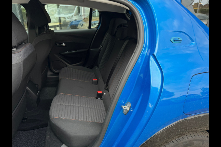 Peugeot e-208 EV Active Pack 50 kWh /136 pk, navi, carplay, auto ac, Rijklaarprijs / 12 mnd Bovag garantie