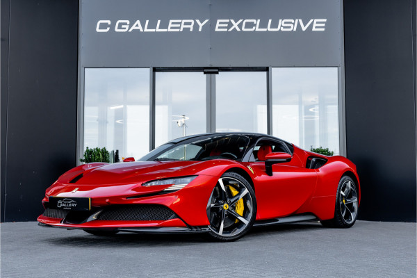 Ferrari SF90 Stradale 4.0 V8 - Origineel NL | Rosso Formula 1 | Lift | Carbon