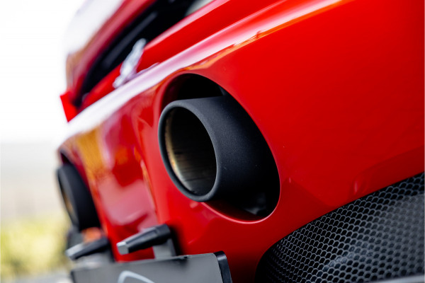 Ferrari SF90 Stradale 4.0 V8 - Origineel NL | Rosso Formula 1 | Lift | Carbon