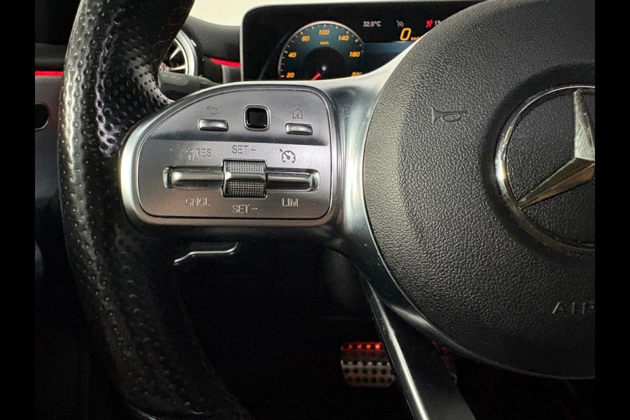 Mercedes-Benz A-Klasse 250 Premium Plus AMG, Pano, Sfeer, Night