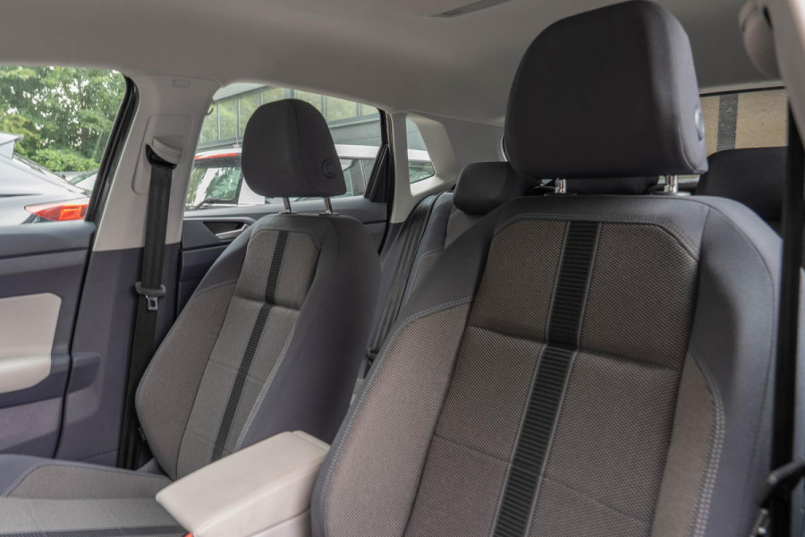 Volkswagen Polo 1.0 TSI Highline | Stoelverwarming | Navigatie | Cruise