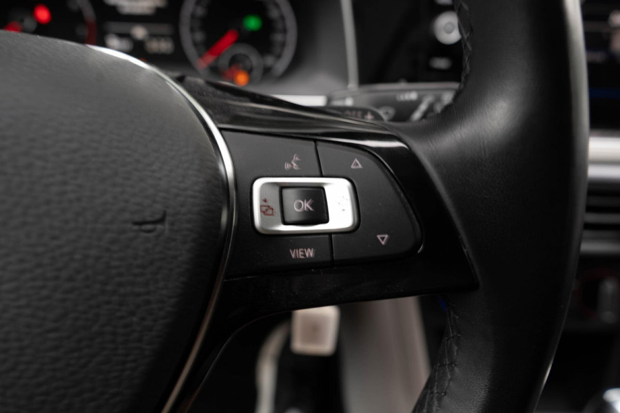Volkswagen Polo 1.0 TSI Highline | Stoelverwarming | Navigatie | Cruise