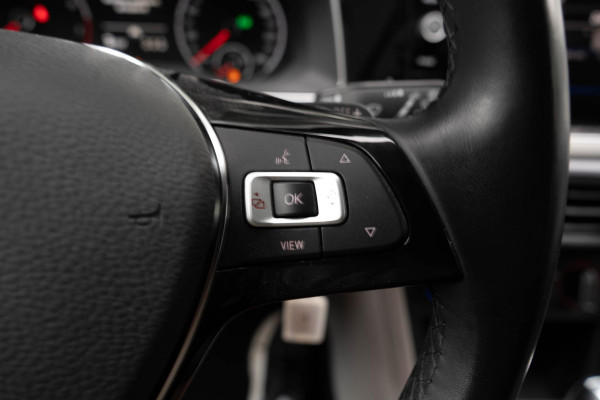 Volkswagen Polo 1.0 TSI Highline | Stoelverwarming | Navigatie | Cruise